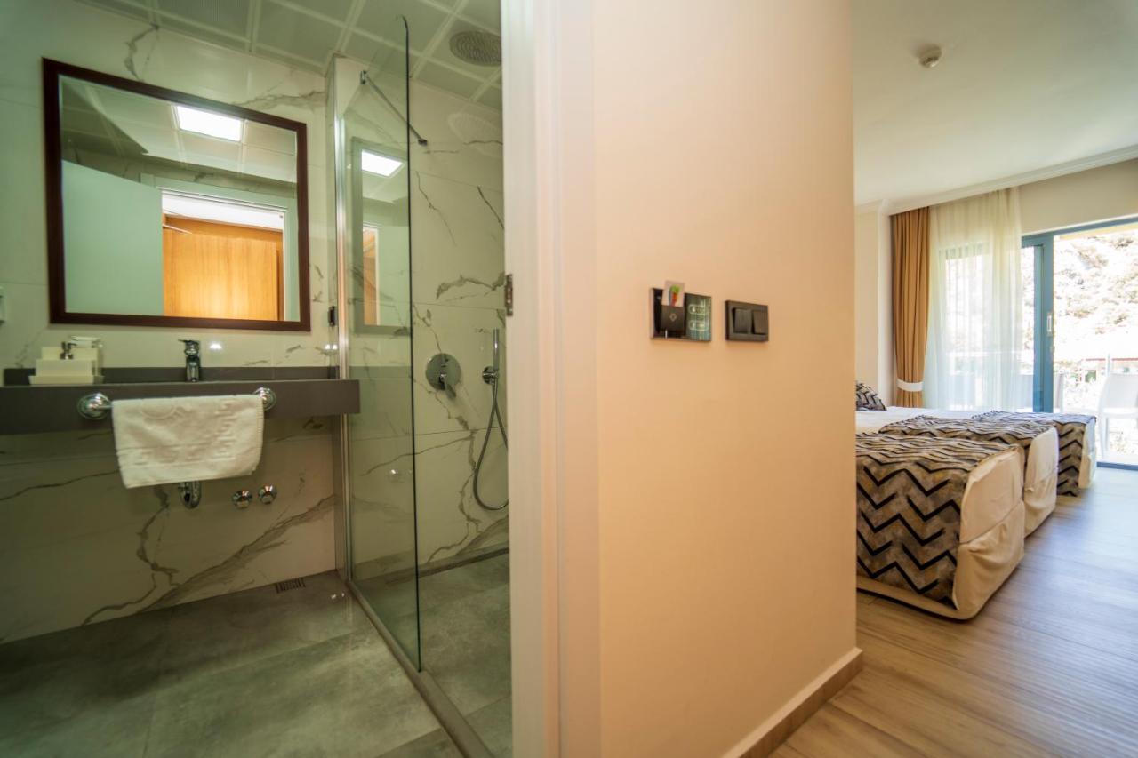 Belcehan Hotel โอลลุนเดนิซ ภายนอก รูปภาพ